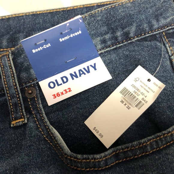 Men’s Boot-Cut Jeans - Picture 8 of 8